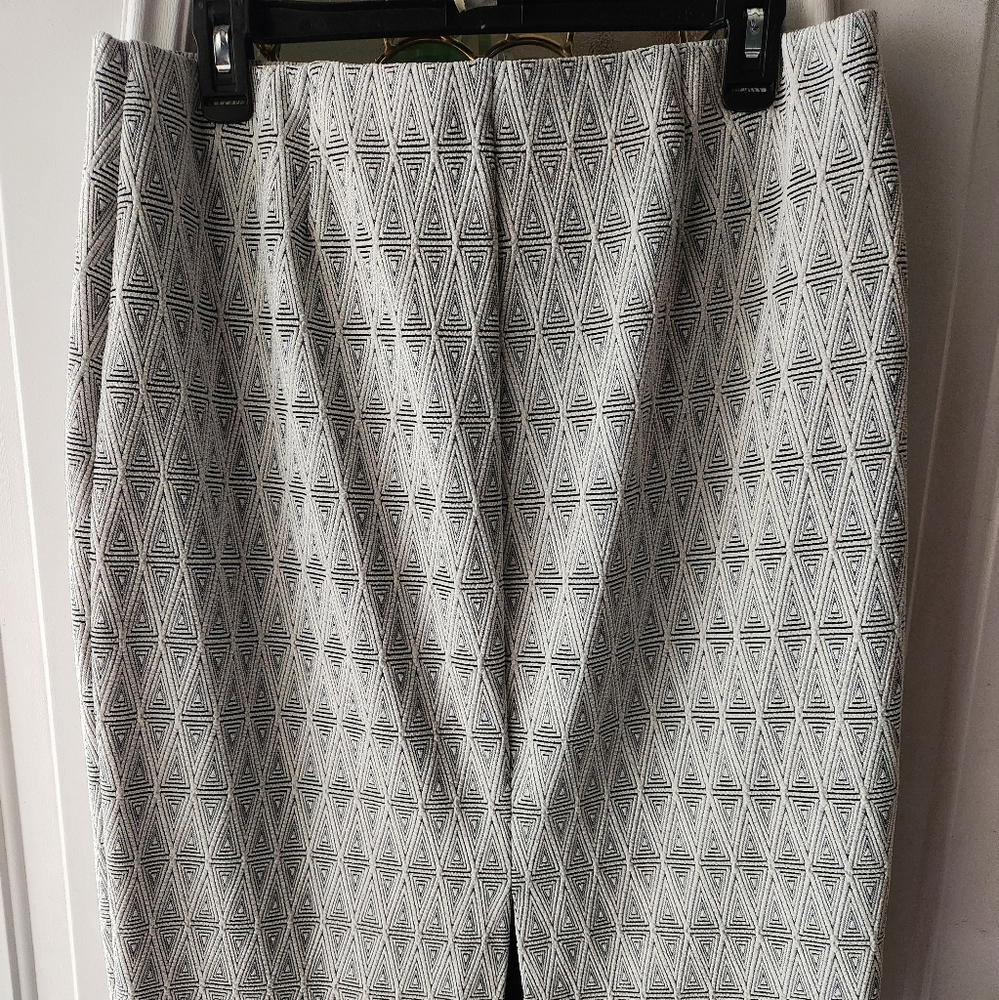 NYCC Skirt